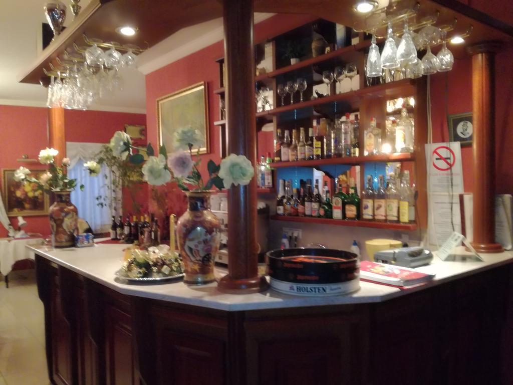 Hotel Arany Trofea Eğri Dış mekan fotoğraf