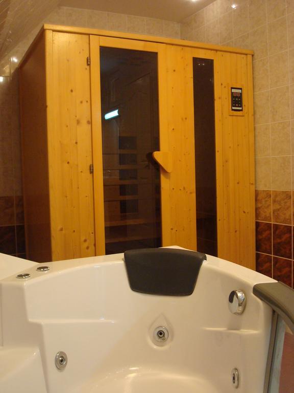 Hotel Arany Trofea Eğri Dış mekan fotoğraf
