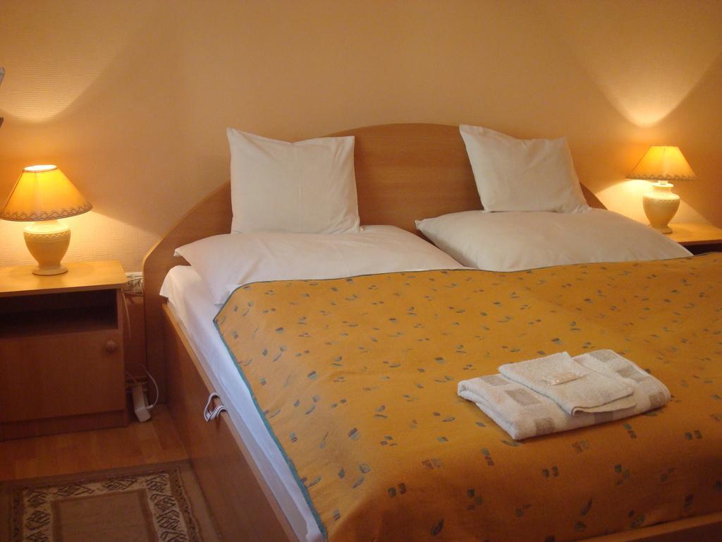 Hotel Arany Trofea Eğri Dış mekan fotoğraf